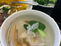 温州特色敲鱼汤-瓯越·海鲜·瓯味一品(IM长宁国际店)