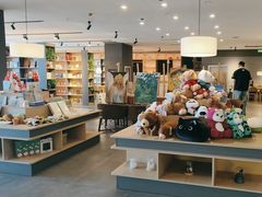 -魔方城市书房(中街益田店)