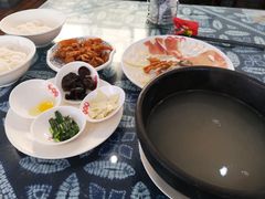 -桥香园过桥米线(国贸店)