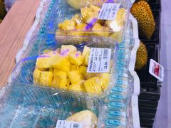 -盒马X会员店(王府井奥莱UP TOWN店)
