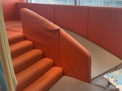 -唯儿诺儿童医院·儿科·眼科·口腔(海岸城店)