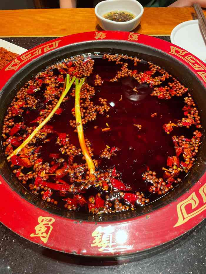 蜀镇老火锅(双楠总店)-"周末约火锅,听说这家火锅巴适包间都要提前.