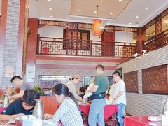 -侬佳蒸菜馆(听潮店)