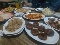 -炙热童年·老北京炙子烤肉(南锣鼓巷店)