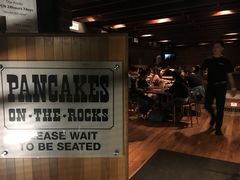 -Pancakes on the rocks(Darling Harbour)