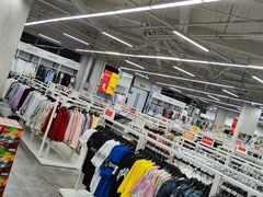 -BIGOFFS 超级折扣(仁恒伊势丹店)