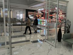 -泰康拜博口腔(松江印象城臻尔店)