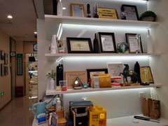 -维乐口腔(美维云门诊陆家嘴店)