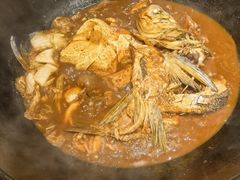 -鱼窝棚柴火铁锅炖(富山屯店)
