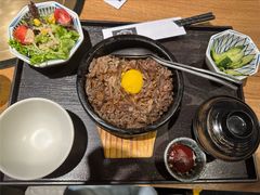 烧肉石锅拌饭-炼火烤肉店