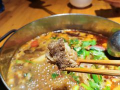 -大众跷脚牛肉馆·非遗传承单位(峨眉山店)