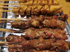 -烤满分·东北烧烤(首经贸店)