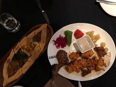 -Efes Turkish & Mediterranean Cuisine 艾菲斯餐厅(陆家嘴店)