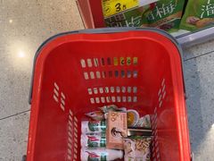 -好特卖HotMaxx(杭州滨江宝龙城店)