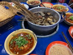 -马路边边串串香(双井直营店)