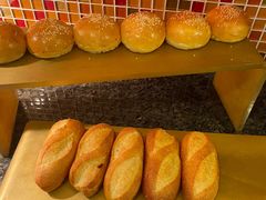 -昆山琶拉帝诗酒店·河畔咖啡厅Riverside Cafe