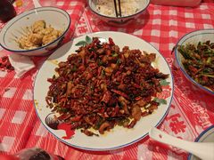 -荆九爷爆炒桥头三嫩(云南北路店)