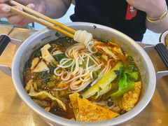 -丽丽三鲜螺蛳粉(田林路店)