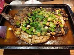 -辣尚瘾·烤鱼·新川菜(交大直营店)