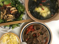 -爱的果实月嫂育婴师(世纪东方店)