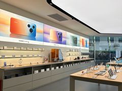 -华为授权体验店(中山公园来福士)
