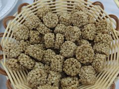 -南渝食府.墨脱石锅松茸鸡