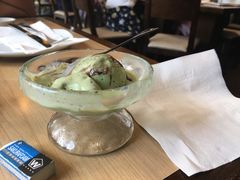 -必胜客(漕宝路店)