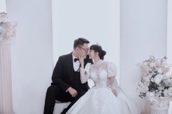 -芭莎视觉婚纱摄影(花溪店)