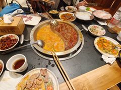 -沸炉重庆老火锅(军事博物馆店)