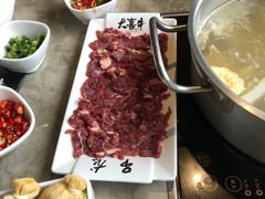 -大喜牛鲜牛肉火锅(营迹路店)