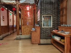 -百年川椒重庆老火锅(光谷店)
