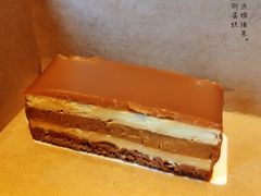 朗姆焦糖榛果脆慕斯蛋糕-星巴克(吉林财富广场店)
