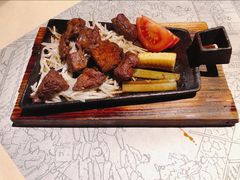-穹六人间 people 6(岳阳路店)