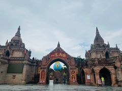 -一寨两国风景区