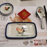 入口即化的肉骨茶，浓浓的胡椒味[加油]