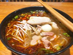 -青石桥老瓦房肥肠粉总店(青石桥总店)