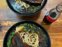 -小龙大肉面馆