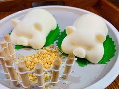 椰香猪猪冻-五条人糖水铺-宽厚里店
