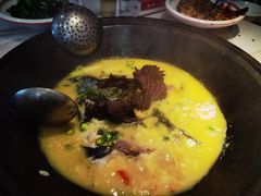 -陈大锅·岳阳鱼馆·地道岳阳菜(美食街店)