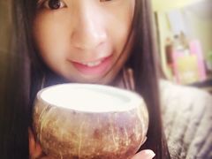-志龙皇冠吃货椰子铺
