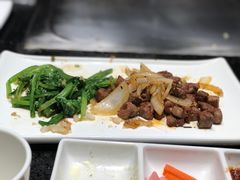 -法式利昂铁板烧主题餐厅(唐山爱琴海店)