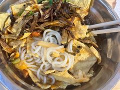 -柳州肥姨妈大骨螺蛳粉(沙河店)