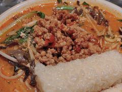 -粉八·云南米线·建水烧烤(常熟路店)