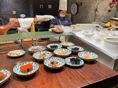-半岛翡丽海鲜自助餐厅(观风亭店)