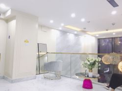 -3AM HAIR SALON染发接发