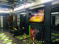 -简·无界健身工作室·运动康复·体态(石厦店)