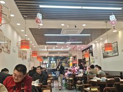 -地锅公社·现炒地锅鸡·地锅鱼·夜宵(罗锦路店)
