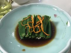 -七的湖·晚芳亭·阳澄湖农家菜·大闸蟹(莲花岛店)