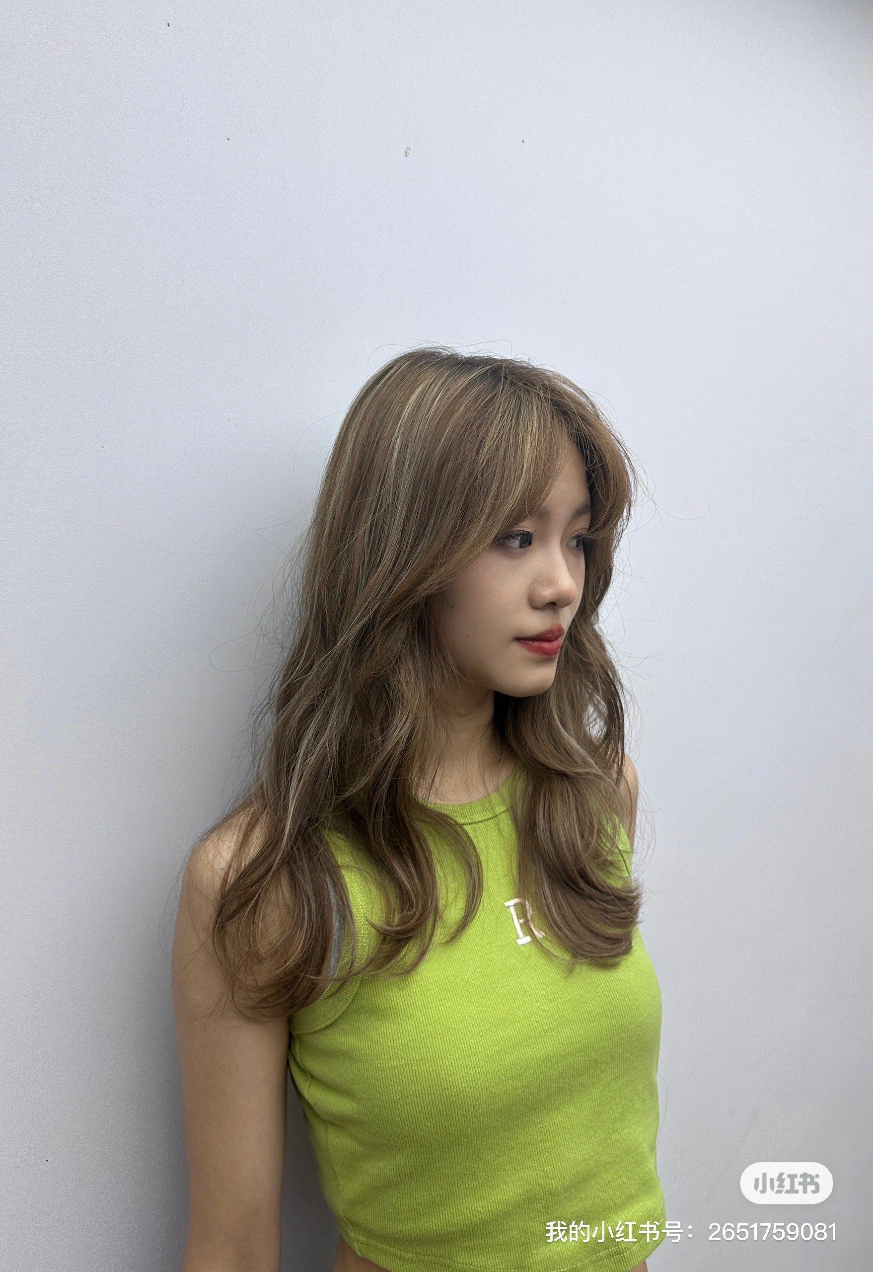 柔美亚麻发色