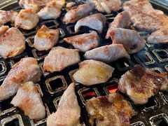 -唯成•韩国炭火烤肉 유성고기